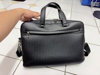 (Kategori: ) berada di . Dikirim oleh vctrnxtn (ID iklan 1465113845, Gambar 1). Deskripsi: .