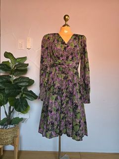(Category: ) located in . Submitted by thriftolshoppiness (Listing ID 1465100299, Image 1). Description: .