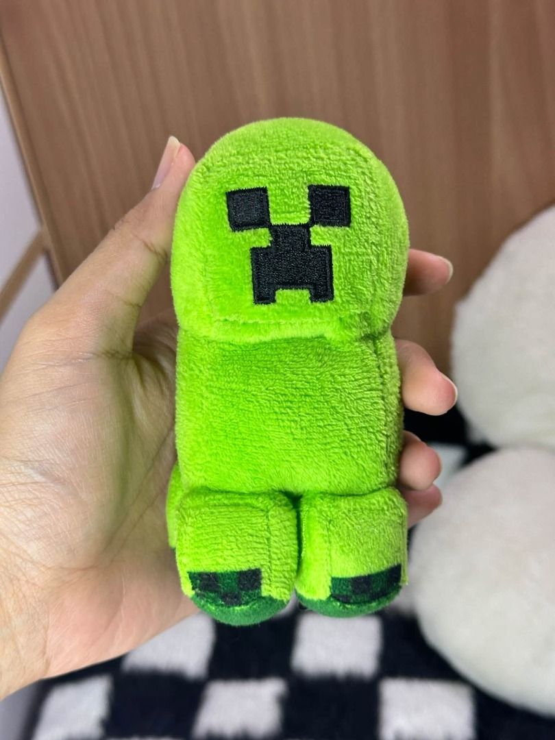 Minecraft: Creeper mini (Category: Plushies & Soft Toys) located in Quezon City. Submitted by genie.fluff (Listing ID 1465160322, Image 1). Description: ⚠️ As‑is sale only | No return / change / cancel ⚠️ cut tag ⚠️ no charm link for display only or as pet toy.