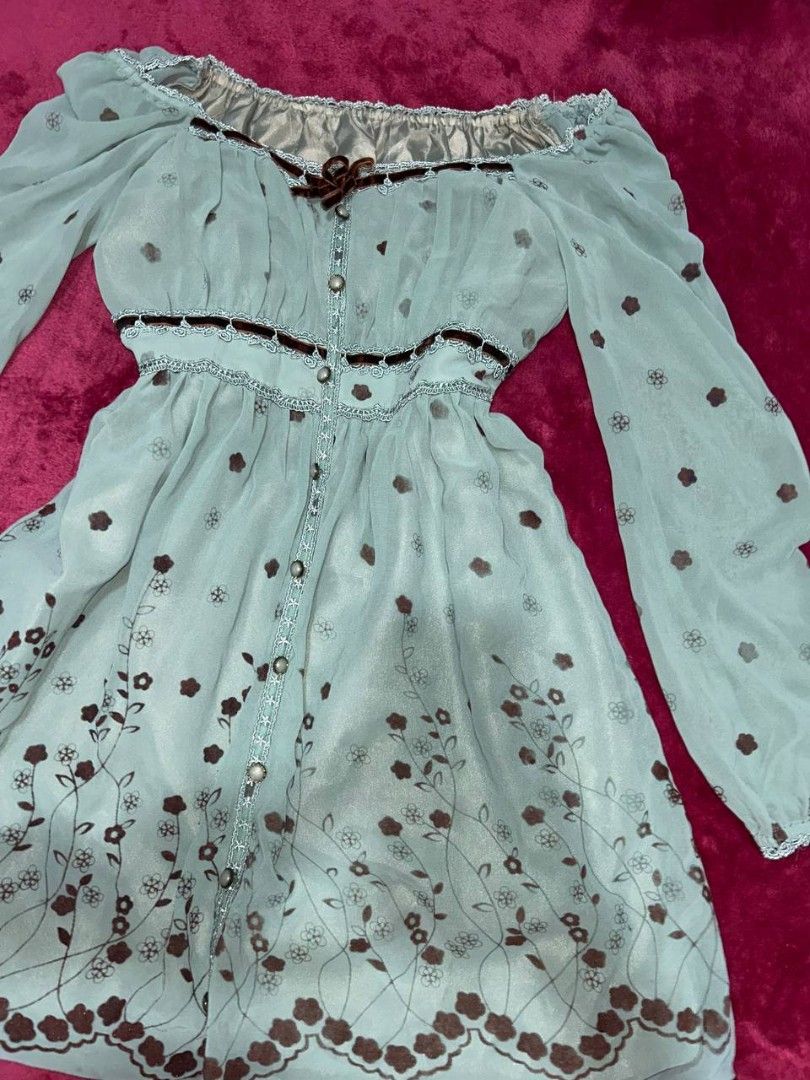 Mint dress long sleeves (Category: Dresses) located in Manila. Submitted by coolstuffs__ (Listing ID 1465162643, Image 2). Description: .