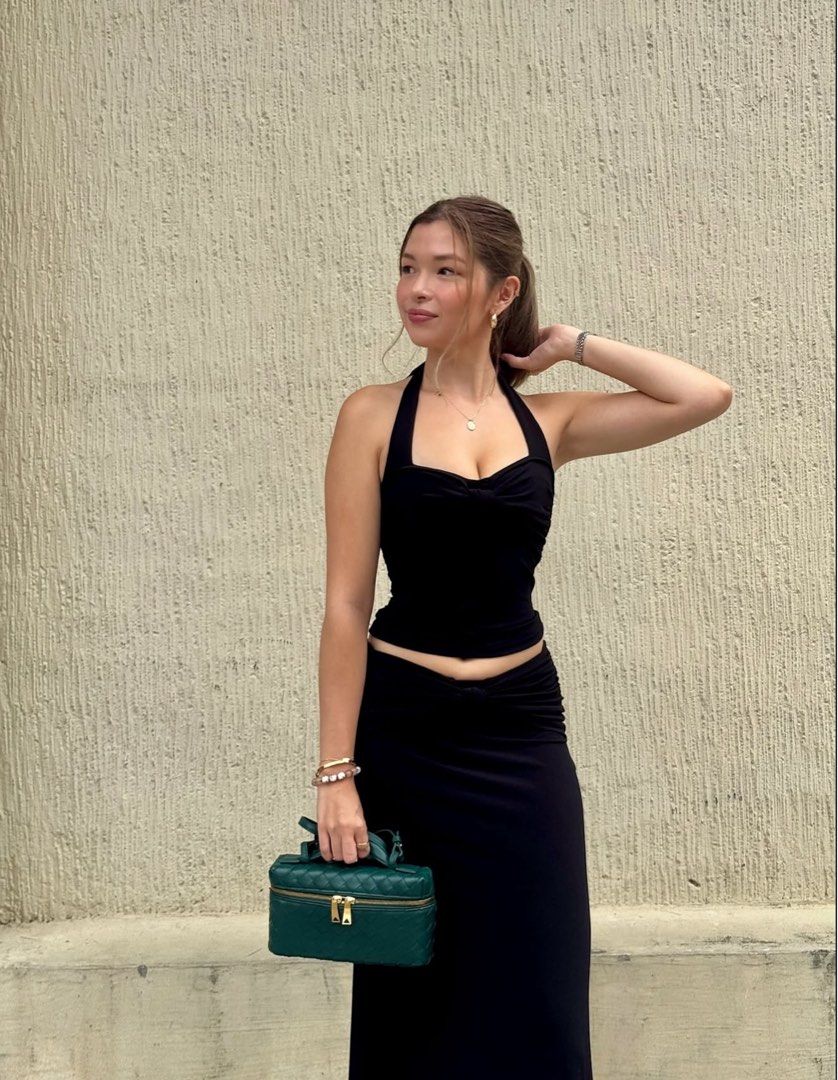 Miu the Label - Velour Set - Black (Category: Sets or Coordinates) located in Quezon City. Submitted by kristinascl0set (Listing ID 1465079859, Image 1). Description: Never worn , too small for my bust!! .