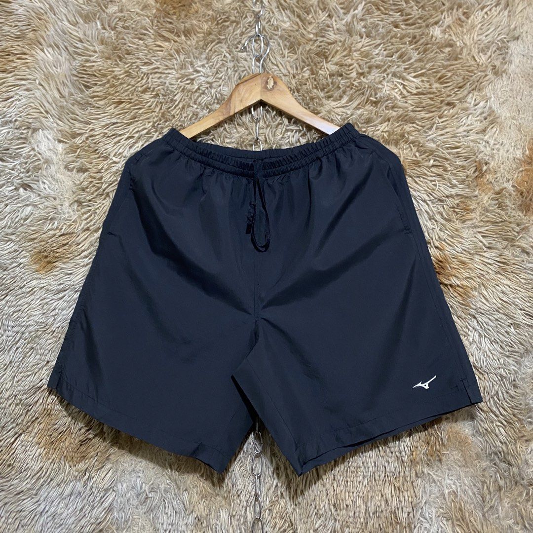 MIZUNO SHORTS (Category: Shorts) located in Butuan. Submitted by jc13thrifts (Listing ID 1465154393, Image 1). Description: excellent condition size 33-36 waistline.