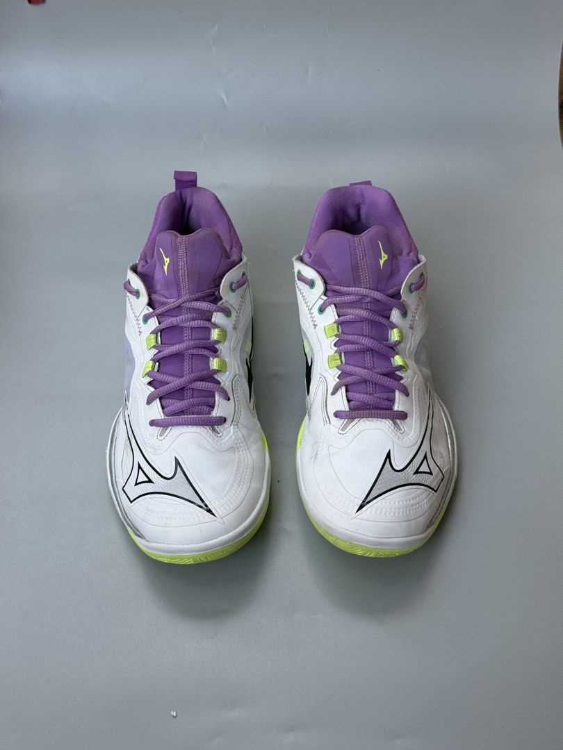 MIZUNO WAVE CLAW NEO 3 (Category: Sneakers) located in Legazpi City. Submitted by mr.solelution (Listing ID 1465052839, Image 3). Description: • MIZUNO WAVE CLAW NEO 3 ( men ) • SIZE: 9us / 42euro / 27cm • EXCELLENT CONDITION • MINIMAL SIGN OF USAGE, MINOR DAMAGE INSOLE PAD LOCATION: LEGAZPI ALBAY BICOL 📍 PLUS SHIPPING FEE 💵.