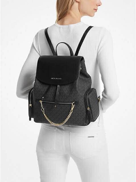 MK Jet Set Backpack (Category: Backpacks) located in Pasig City. Submitted by chamelvillanueva (Listing ID 1464983834, Image 1). Description: -MK Jet Set Large Backpack -mono black with chain color design -tag/care card included -free CC provided dust bag •ALL items open for layaway 2 months •DISCOUNT for cash/full payment.