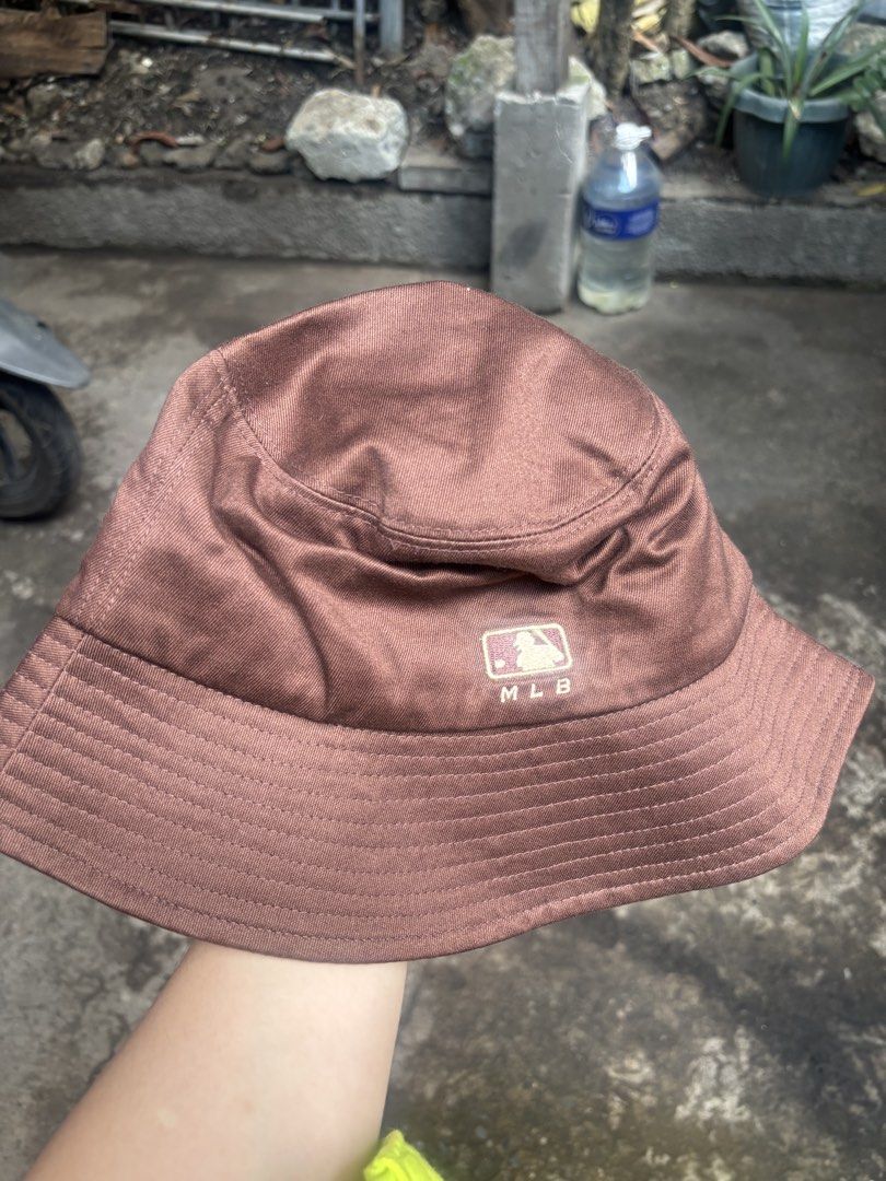 MLB Boston Red Sox Brown Bucket Hat (Category: Caps & Hats) located in Manila. Submitted by germainemaegarcia (Listing ID 1465005138, Image 2). Description: - Authentic MLB Boston Red Sox bucket hat - Color: Brown with embroidered 'B' logo on front and MLB logo on back - Size: 57 (Tag attached) - Material: 100% Cotton - Condition: Brand new / Excellent - Mode of Payment: GCash, or Bank Transfer - Shipping: Via J&T Express (Buyer shoulders shippin