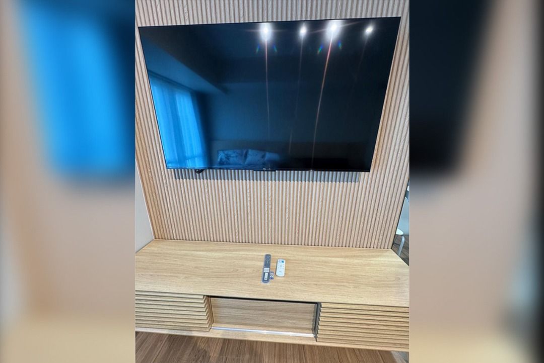 Modern Studio Condo with Premium Amenities in Solinea (Category: Apartments & Condos) located in Manila. Submitted by cebugrandrealty (Listing ID 1464986321, Image 3). Description: Modern furnished studio condominium for rent at Solinea in Cebu Business Park, Cebu City. Property details: • Floor area: 26 sqm • Studio layout • 1 bathroom • Furnished Monthly rent: ₱27,000 Property ID: RCS77.