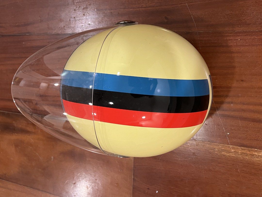 Motorcycle helmet (Category: Body Parts and Accessories) located in Manila. Submitted by migo75 (Listing ID 1464976122, Image 3). Description: Mookem motorcycle helmet Used Complete ( see picture) Shipping via grab or lalamove ( buyer's expense) .