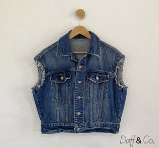 (Category: ) located in . Submitted by daffandco. (Listing ID 1465027372, Image 1). Description: .