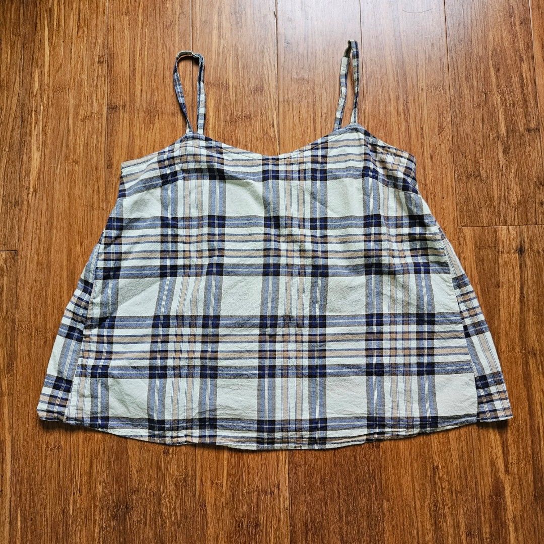 Muji Checkered Beige Blue Top (Category: Sleeveless) located in Quezon City. Submitted by arydeclutters (Listing ID 1465010270, Image 1). Description: RFS: need funds and decluttering LAST PRICE POSTED!! QC area MOP: GCash, Maya, GoTyme MOD: JNT, Lalamove, LBC ONLY SF shouldered by buyer.