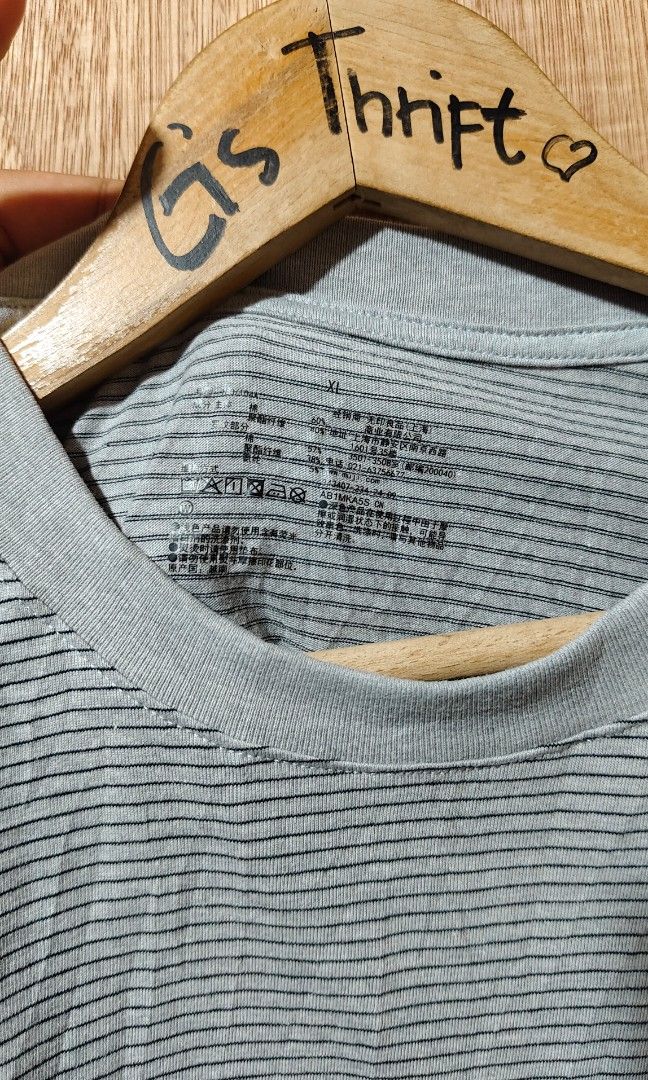 Muji crew neck t shirt (Category: Formal Shirts) located in Mati. Submitted by gsthrift (Listing ID 1465054612, Image 3). Description: XL on tag length 28.5 width 21.5 washed.