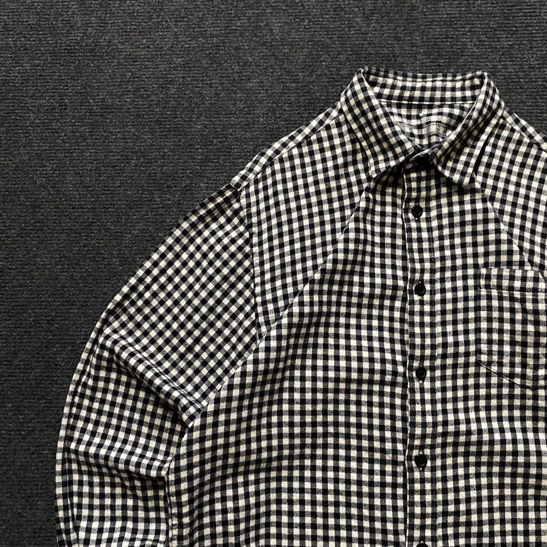 Muji Long Sleeve Polo (Category: Tshirts & Polo Shirts ) located in Quezon City. Submitted by thrifted_by_cj (Listing ID 1465014295, Image 3). Description: Muji Long Sleeve Polo Width: 20.5in Length: 27in Condition: 10/10 Color rate: 10/10 Issue: none Note: Price: 350 + Sf Payment first J&T Delivery PM ✉️.