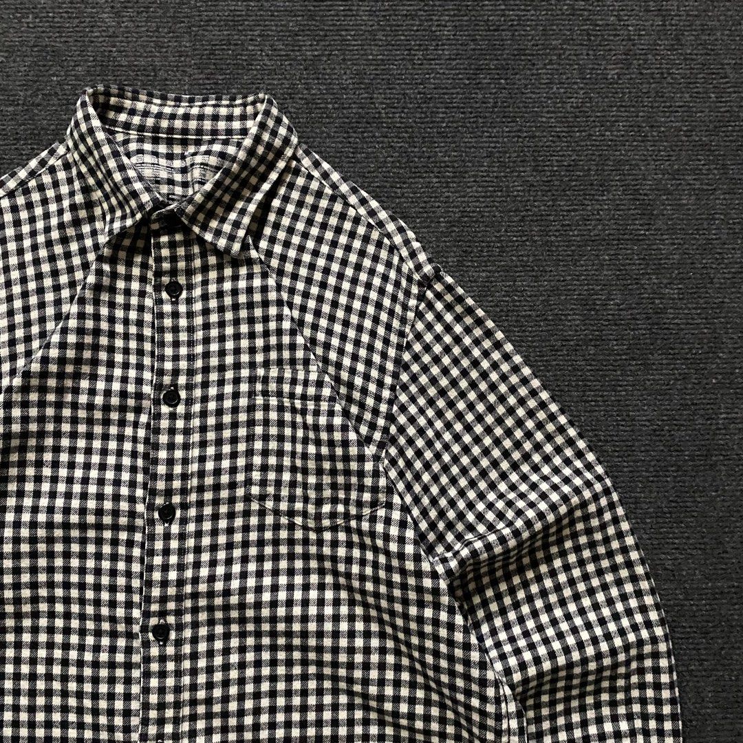 Muji Long Sleeve Polo (Category: Tshirts & Polo Shirts ) located in Quezon City. Submitted by thrifted_by_cj (Listing ID 1465014295, Image 2). Description: Muji Long Sleeve Polo Width: 20.5in Length: 27in Condition: 10/10 Color rate: 10/10 Issue: none Note: Price: 350 + Sf Payment first J&T Delivery PM ✉️.