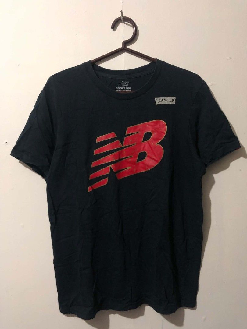 New Balance Biglogo Shirt (Category: Tshirts & Polo Shirts ) located in Pasig City. Submitted by geloangelo17550 (Listing ID 1465155137, Image 1). Description: Authentic Excellent condition No issue.
