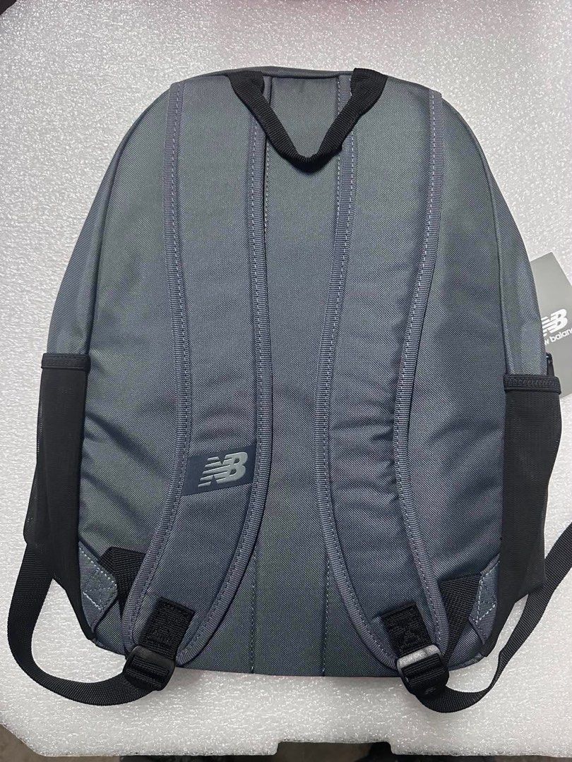 New Balance Cord ADV Backpack Grey (Category: Backpacks) located in Malasiqui. Submitted by Ellllee (Listing ID 1465078852, Image 2). Description: Brand new with original store tag 20L capacity 18.5x13.4x5.5 inches .