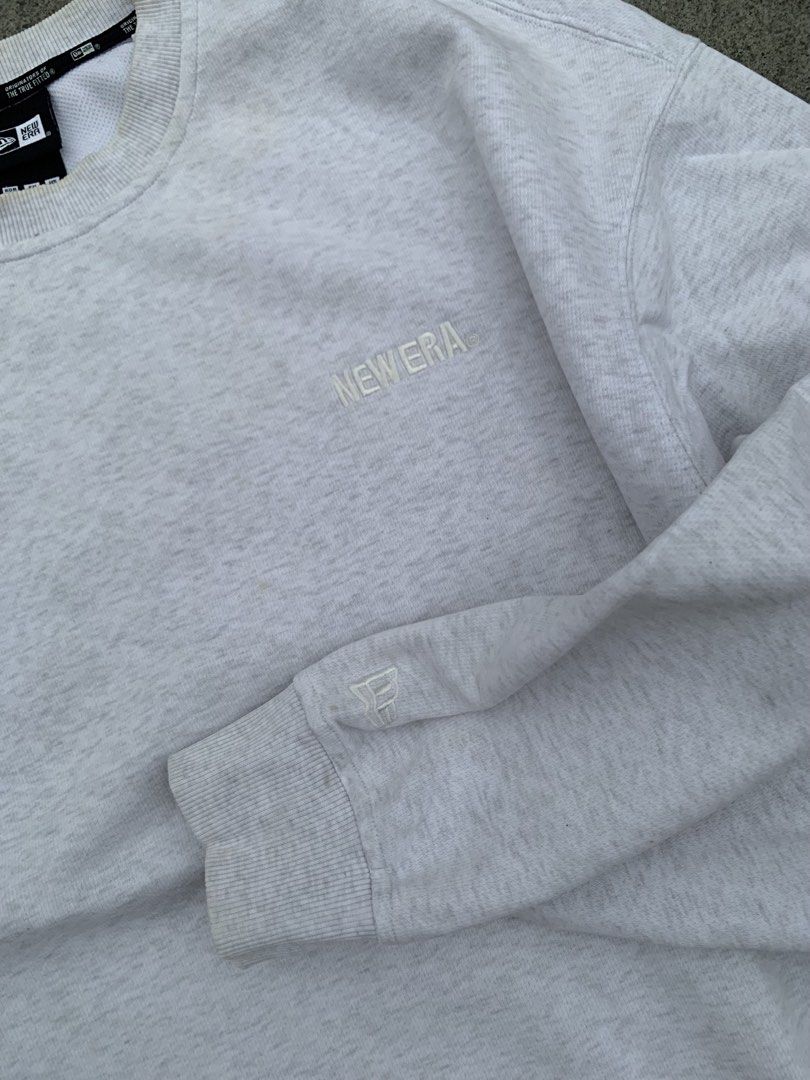New era crewneck (Category: Coats, Jackets and Outerwear) located in Cagayan de Oro. Submitted by cagayanthriftstore (Listing ID 1465058177, Image 3). Description: Exellent Large fit Complete tags.