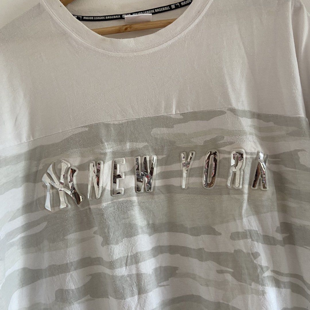 New York Yankees Camouflage MLB Tee (Category: Tshirts & Polo Shirts ) located in Angeles City. Submitted by eriellynnthrifts (Listing ID 1465085364, Image 2). Description: 24x30 XL on tag Good Condition. See photo for details 230 Angeles City Pampanga.