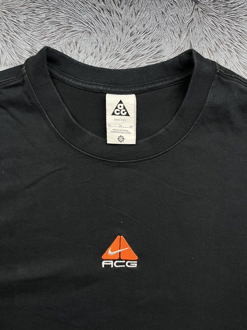 Nike ACG tee (Category: Tshirts & Polo Shirts ) located in Iloilo. Submitted by thefilthythrift (Listing ID 1465147118, Image 2). Description: .