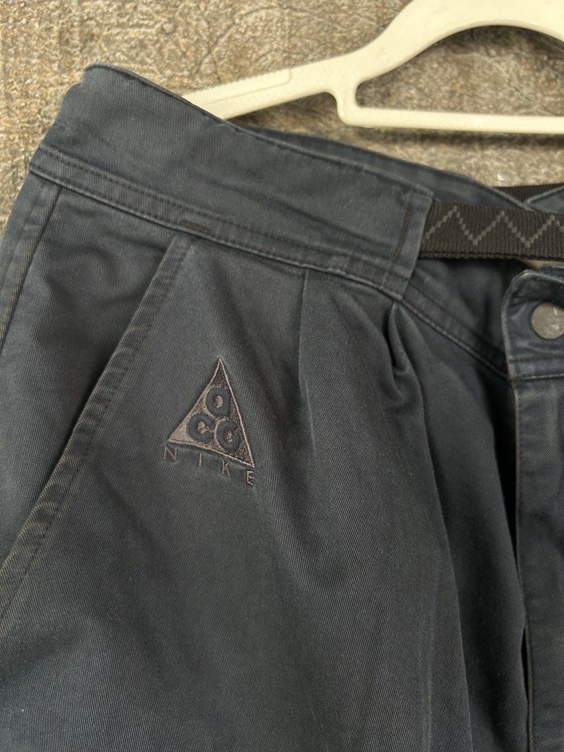 Nike ACG Woven Cargo Belted Tech-wear (Category: Trousers) located in Taguig. Submitted by mr.wanggg (Listing ID 1464426219, Image 3). Description: Nike ACG Woven Cargo Belted Tech-wear W - Adjustable L - 37" Authentic Excellent Condition 2,500 freeship .