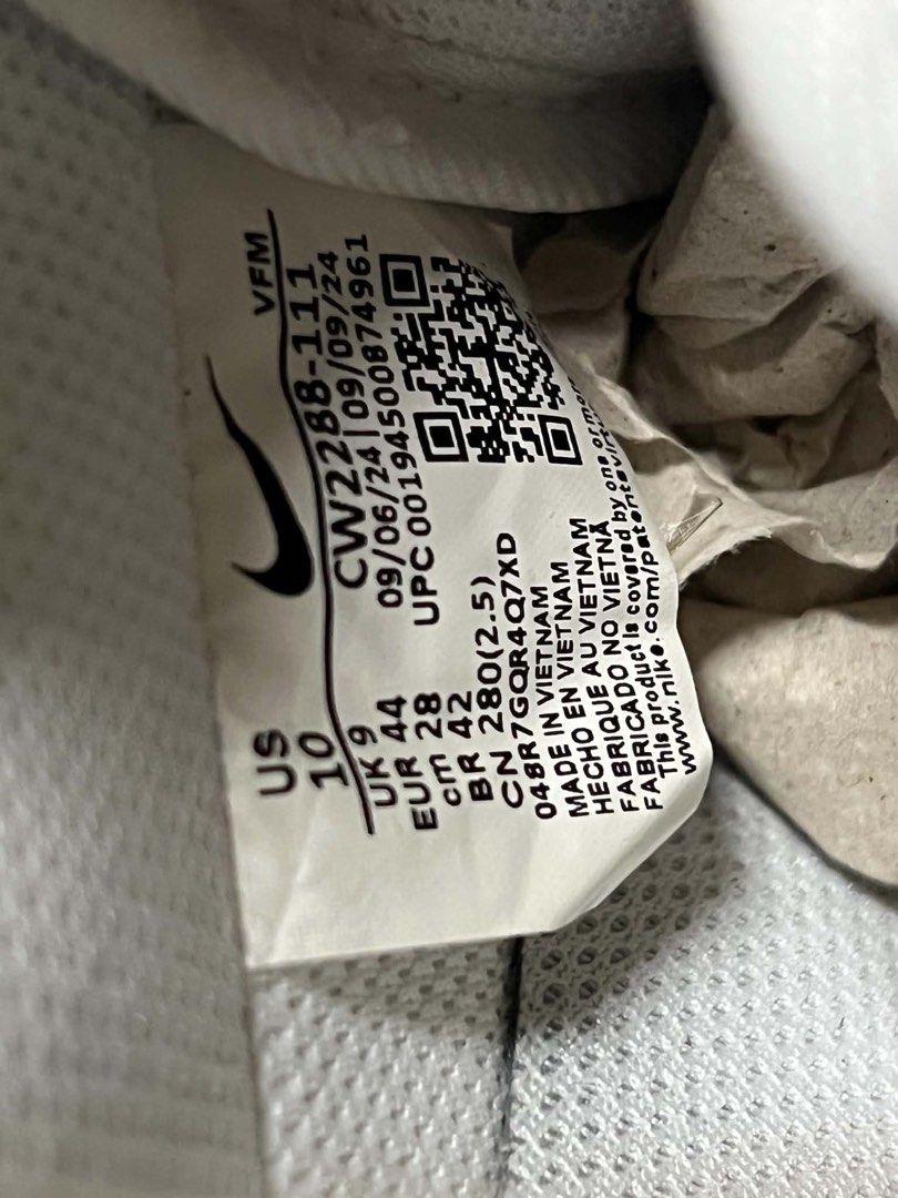 Nike Air Force 1 '07 Triple White (Category: Casual Shoes) located in Manila. Submitted by rovdaduya (Listing ID 1465016133, Image 3). Description: Nike Air Force 1 Triple White Brand new Orig 10US Box and paper bag SRP:5895 My price: 3500 .