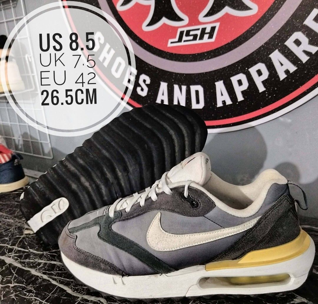 Nike Air Max Dawn (Category: Sneakers) located in Quezon City. Submitted by kalyedadshoesandapparel (Listing ID 1465006896, Image 1). Description: .