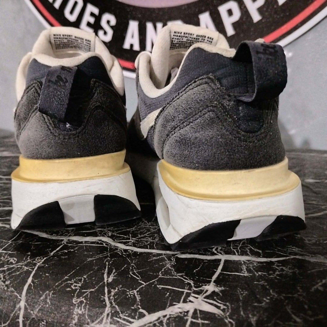 Nike Air Max Dawn (Category: Sneakers) located in Quezon City. Submitted by kalyedadshoesandapparel (Listing ID 1465006896, Image 2). Description: .