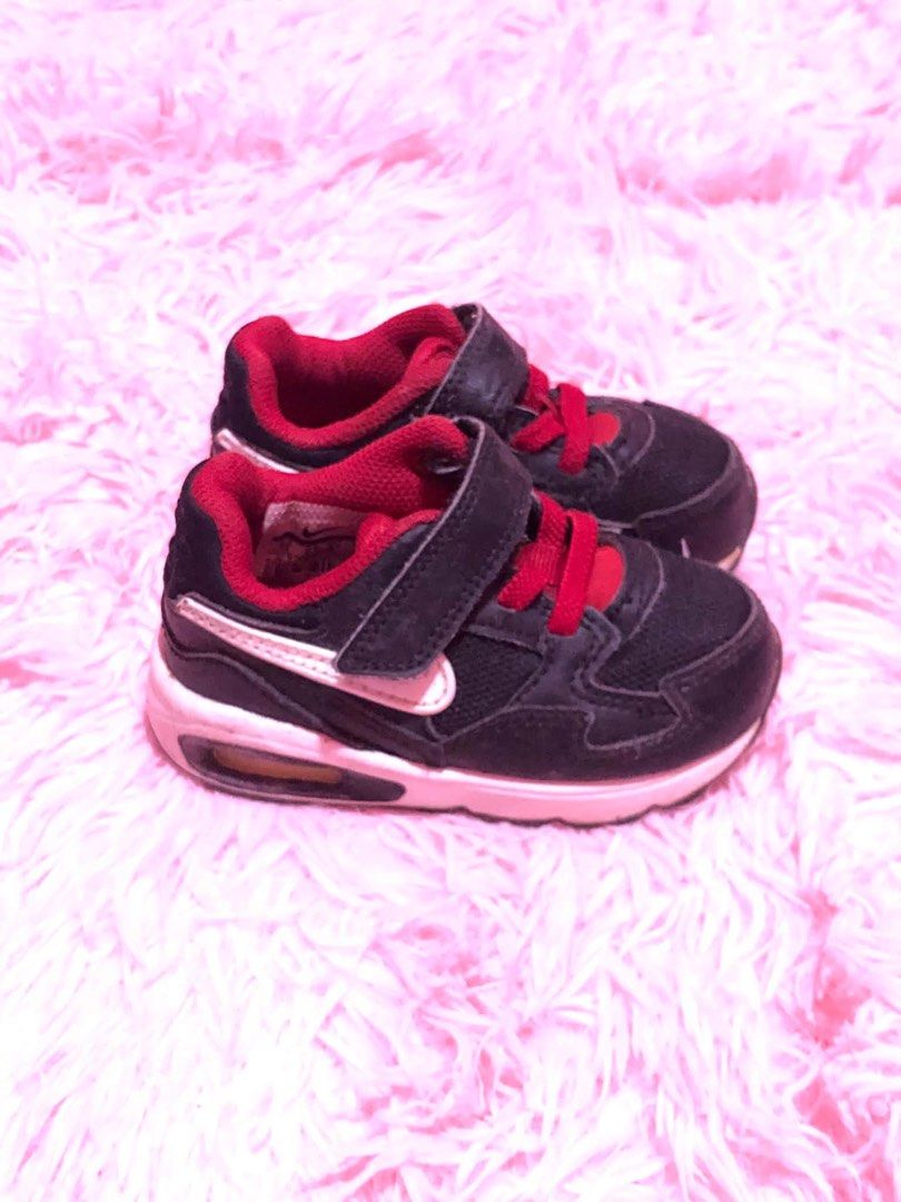 Nike airamax size 5c (Category: Babies & Kids Fashion) located in Manila. Submitted by roxkim01 (Listing ID 1464982618, Image 1). Description: .