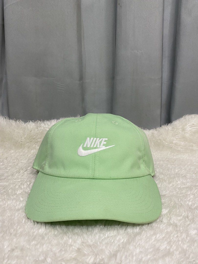 Nike Cap (Category: Caps & Hats) located in Tagbilaran City. Submitted by westcost (Listing ID 1465034763, Image 1). Description: Nike Cap🔥 📌9.5/10 color rate 📌flawless .