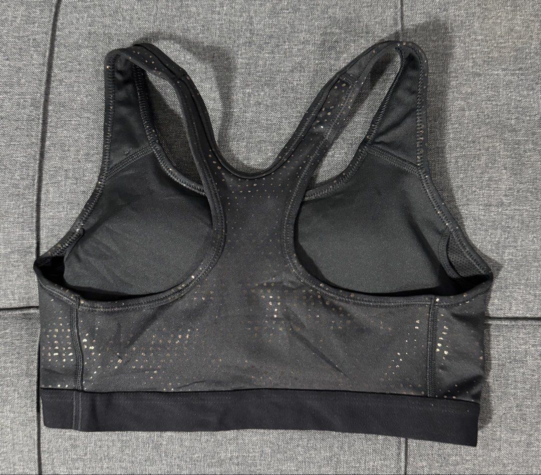 Nike classic metallic dot print size medium (Category: Activewear) located in General Santos City (Dadiangas). Submitted by curatedstuffs101 (Listing ID 1465055895, Image 3). Description: Like new No flaws Color rate:10/10 Size: medium on tag Low ballers will not be entertained .