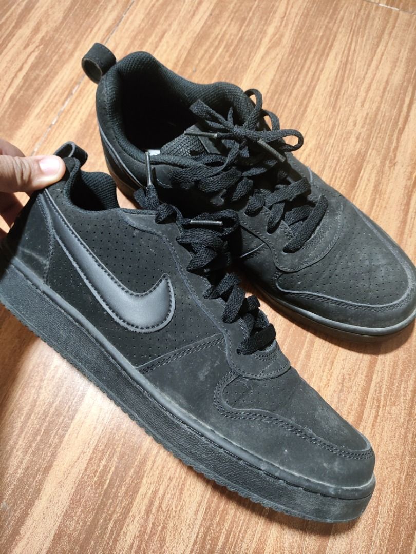 Nike Court Borough All black (Category: Sneakers) located in Caloocan City. Submitted by mjoymiran43692 (Listing ID 1465016948, Image 2). Description: 👟 Nike Court Borough Sneakers 🖤 Classic All-Black Colorway ✨ Stylish & easy to match ✔️ Original Nike 📌 Pre-loved — see photos for actual condition 📏 Size: US 8.5/ UK 7.5/ EUR 42 📩 PM for inquiries! MOP: Gcash MOD: lalamove only.