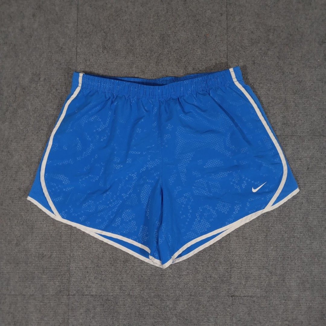 Nike Dri-Fit Running Short (Category: Shorts) located in Taguig. Submitted by sito. (Listing ID 1465016120, Image 2). Description: For sale! 📣 Nike Dri-Fit Running Short Specs and measurements: • Size XL • Width 28 inches • Thigh 13 inches • Rise 10 inches • Inseam 4 inches Condition Details: • Issue: NONE • Color rate: 10/10 • Overall Condition: 10/10 Asking Price: ~₱352 Transaction Details: Location: Upper Bicutan, Taguig City, Metro Manila, 1