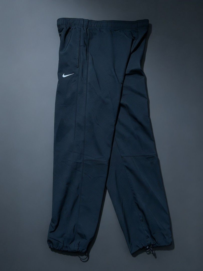 NIKE DRI-FIT TRACK PANTS (Category: Joggers) located in Malabon City. Submitted by arc___wear (Listing ID 1465032751, Image 1). Description: NIKE DRI-FIT TRACK PANTS - SIZE LARGE - GOOD CONDITION - COLOR RATE 9.8/10 - DM FOR MORE DETAILS AND PICS.