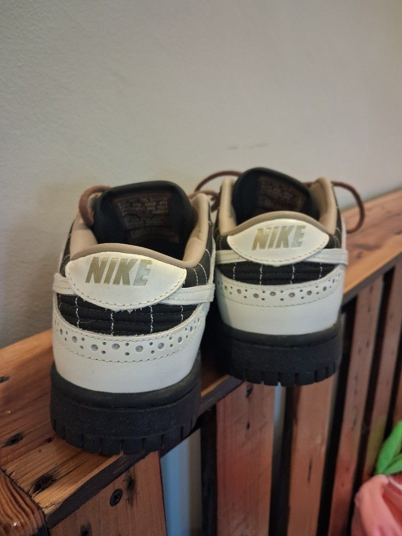Nike Dunk Low LX (Category: Sneakers) located in Antipolo. Submitted by legendaily.ph (Listing ID 1464982414, Image 3). Description: The Nike Dunk Low LX "Brogue Pinstripe". Used twice for an event only. Item Original. Size: US 6.5/ UK 4 No box.