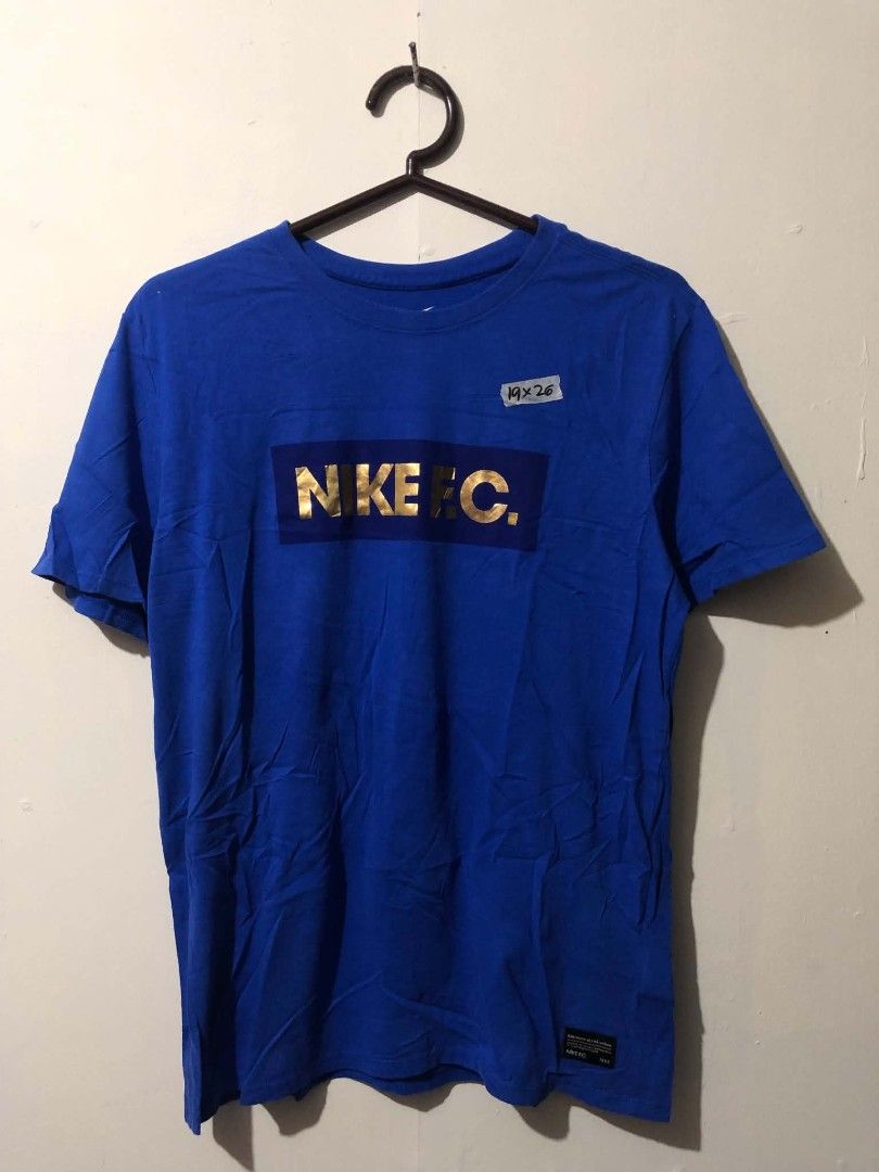 Nike FC Shirt (Category: Tshirts & Polo Shirts ) located in Pasig City. Submitted by geloangelo17550 (Listing ID 1465155226, Image 1). Description: Authentic Excellent condition No issue.