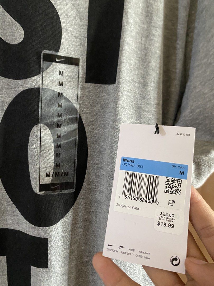 Nike Just Do It tee (Category: Tshirts & Polo Shirts ) located in Lantapan. Submitted by thriftsylz (Listing ID 1464998142, Image 2). Description: Nike pocket tee brandnew never been use, not thrifted. Bought in USA Medium on tag(American size) W:20 L:29.