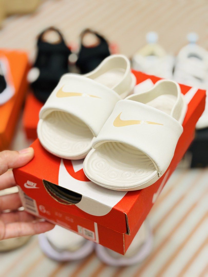 Nike Kawa Slide (Category: Babies & Kids Fashion) located in Las Pinas. Submitted by __dayaaaaan21 (Listing ID 1464971587, Image 1). Description: Size 6c 2x used only.