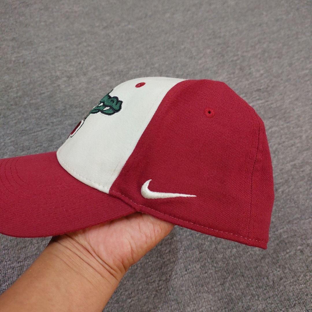 Nike Legacy91 Dri-Fit Gators Hat (Category: Caps & Hats) located in Cebu City. Submitted by thrift.thriftly (Listing ID 1465003293, Image 3). Description: condition: excellent issues: minimal sign of use type: fitted - m/l.