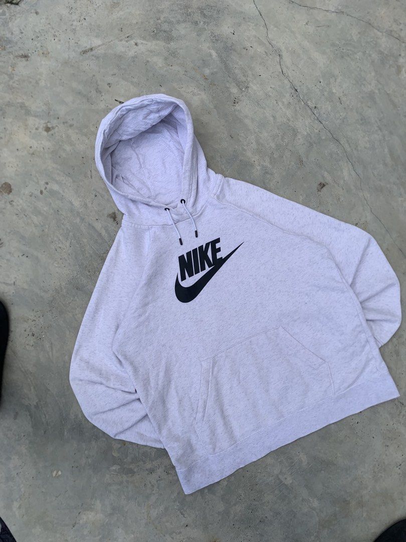 NIKE PULL OVER HOODIE🔥 (Category: Hoodies) located in Manila. Submitted by cernalronj17593 (Listing ID 1465038928, Image 2). Description: NIKE SPORTSWEAR ESSENTIAL PULLOVER HOODIE🔥 (AUTHENTIC)🔥 599+SF‼️ W:23 L:25 (LARGE) EXCELLENT CONDI🔥 COLOR RATE:10/10 HONESTLY ISSUE:NONE❌.