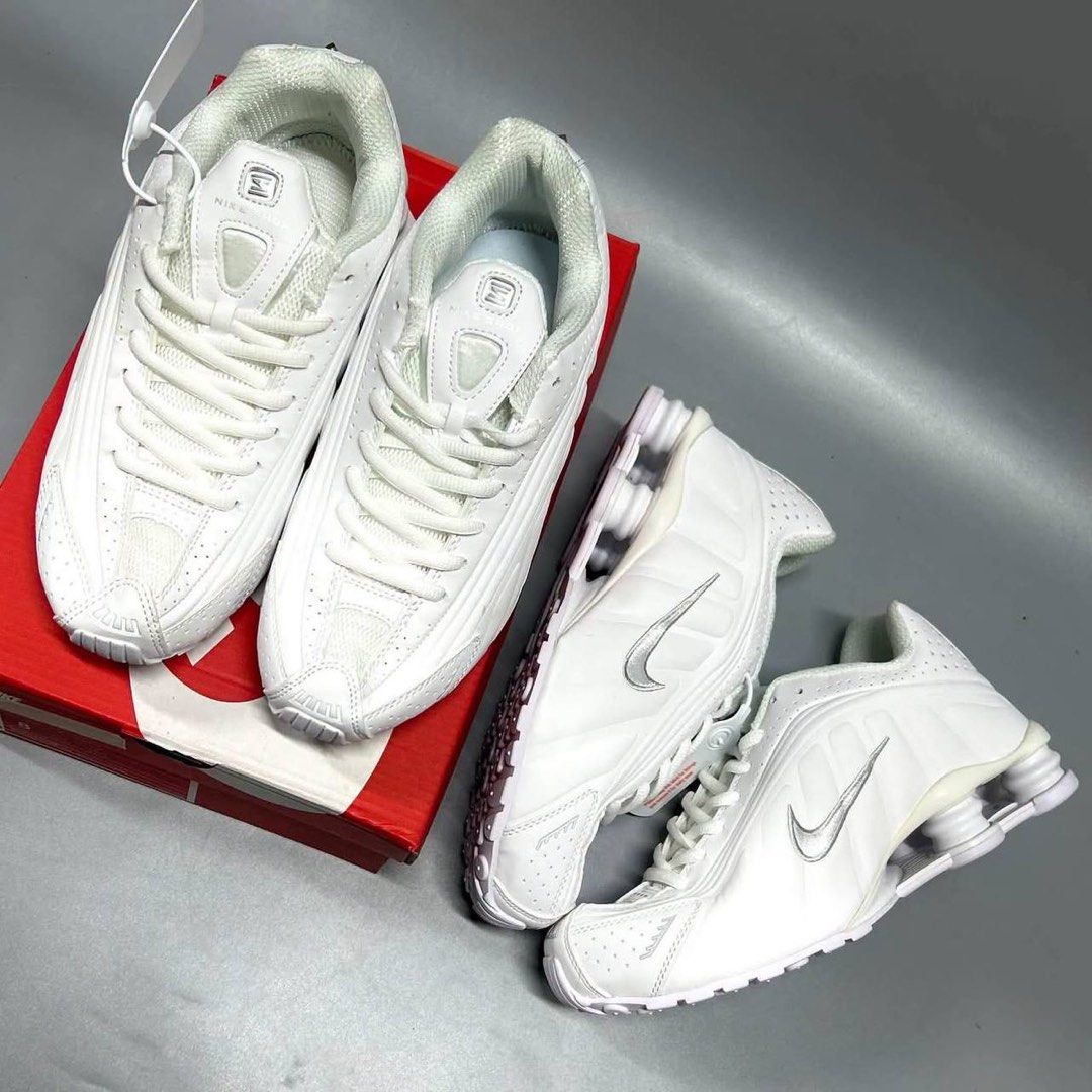 Nike Shok R4 (Category: Sneakers) located in Manila. Submitted by magicmike08 (Listing ID 1465013117, Image 2). Description: New stocks 💖 • sizes - (euro based) men: 41/42/43/44/45 📩 DM to order .