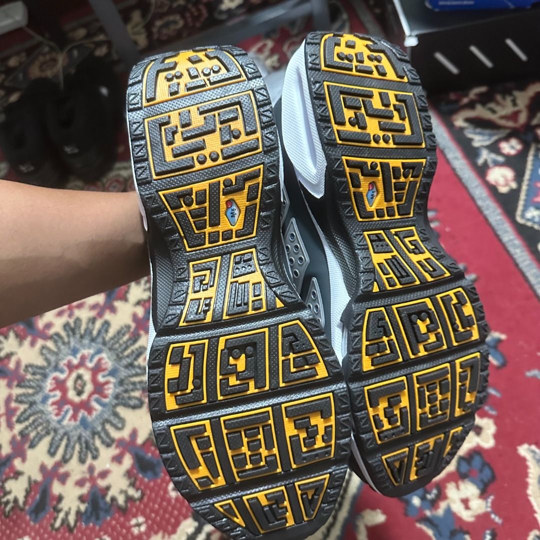 Nike SNDR (Category: Sneakers) located in Caloocan City. Submitted by pulito.streetwear (Listing ID 1465114750, Image 2). Description: Nike SNDR size 10/28cm bnew .