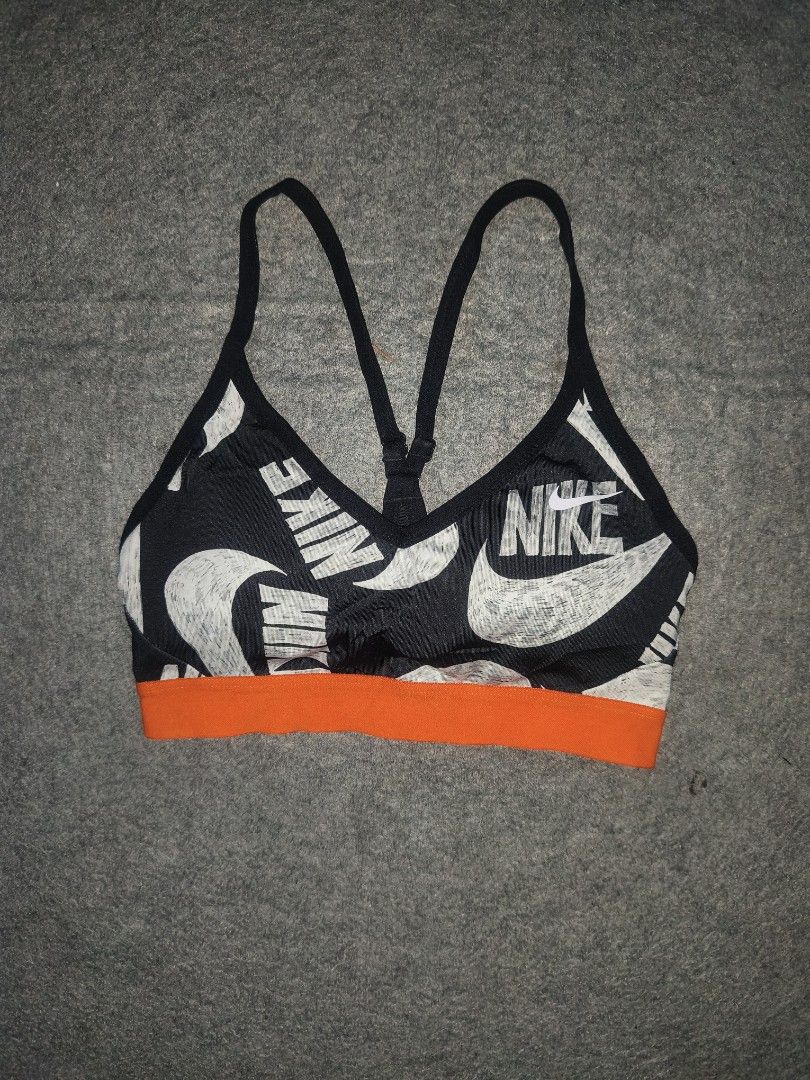 Nike sports bra (Category: Activewear) located in Cagayan de Oro. Submitted by elijah350below (Listing ID 1465157028, Image 1). Description: small excellent no issues. payment: Gcash, maribank & LBP courier: J&T color may vary due to lightning items are thrifted, limit expectations.
