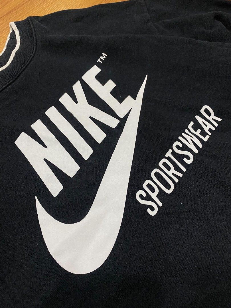 Nike Sportswear (Category: Longsleeves) located in Cavite. Submitted by six_thrift.ph (Listing ID 1465062908, Image 2). Description: 25x23.5 No flaws 600 + sf Dasmariñas, Cavite.
