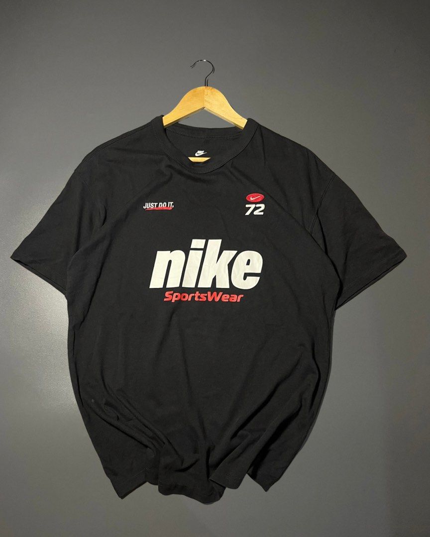 Nike SportWear (Category: Tshirts & Polo Shirts ) located in Cagayan de Oro. Submitted by jedandrei (Listing ID 1464136647, Image 1). Description: 21x27.