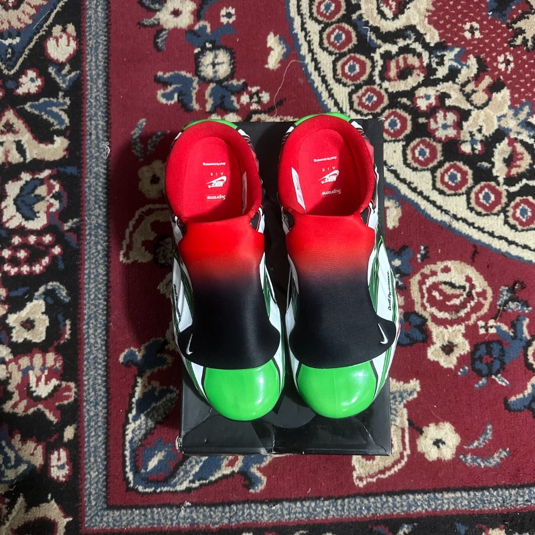 Nike Supreme Clogposite (Category: Sneakers) located in Caloocan City. Submitted by pulito.streetwear (Listing ID 1465118693, Image 2). Description: Nike Supreme Clogposite Size 9/27 bnew.