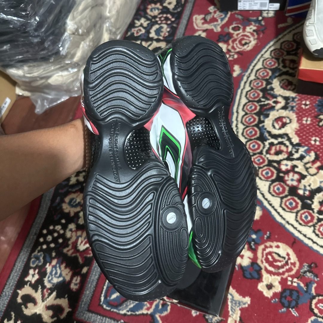 Nike Supreme Clogposite (Category: Sneakers) located in Caloocan City. Submitted by pulito.streetwear (Listing ID 1465118693, Image 3). Description: Nike Supreme Clogposite Size 9/27 bnew.