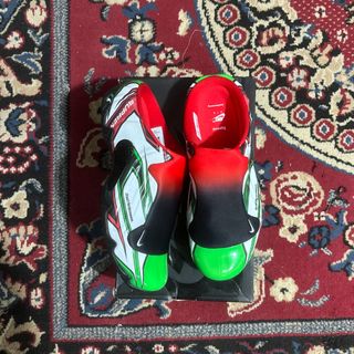 (Category: ) located in . Submitted by pulito.streetwear (Listing ID 1465118693, Image 1). Description: .