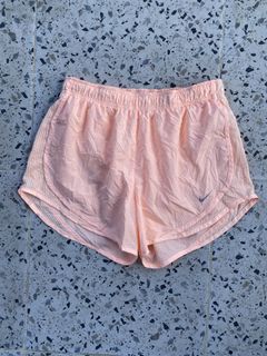 (Category: ) located in . Submitted by badass.thrift.finds (Listing ID 1464983423, Image 1). Description: .