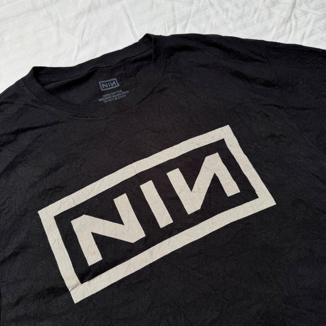 NINE INCH NAILS (Category: Tshirts & Polo Shirts ) located in Pasig City. Submitted by jaaard (Listing ID 1464983918, Image 2). Description: Good condition Size large 22.5x30.5 Vgood condition needwash Pm.
