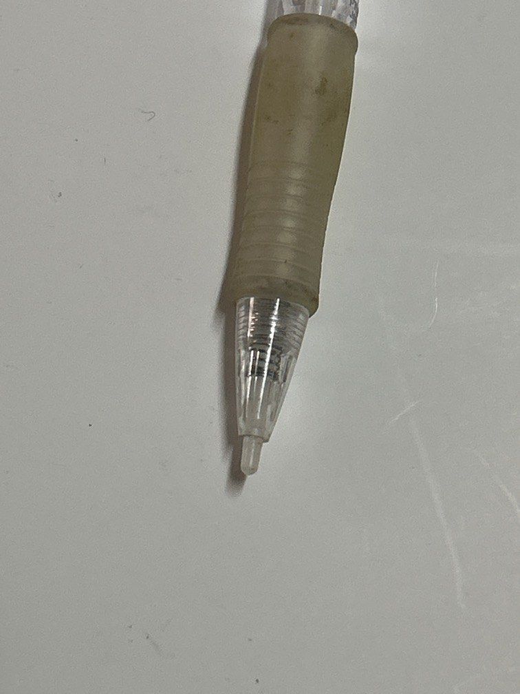 Nintendo DS retractable (knock-style) stylus pen (Category: Other Accessories) located in Bulacan. Submitted by ourdailybreads (Listing ID 1464976908, Image 3). Description: .