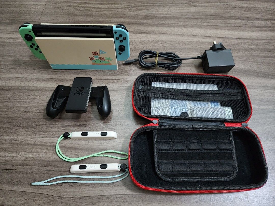 Nintendo Switch Animal Crossing Edition Bundle (Category: Nintendo) located in Manila. Submitted by iiivvvyyy02127 (Listing ID 1465076201, Image 3). Description: .