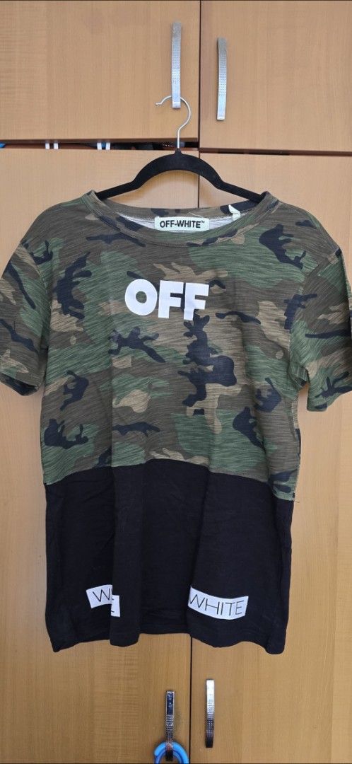 OFF WHITE (Category: Tshirts & Polo Shirts) located in Singapore. Submitted by useeulikeubuy (Listing ID 1465077391, Image 1). Description: NOT FOR FUSSY.